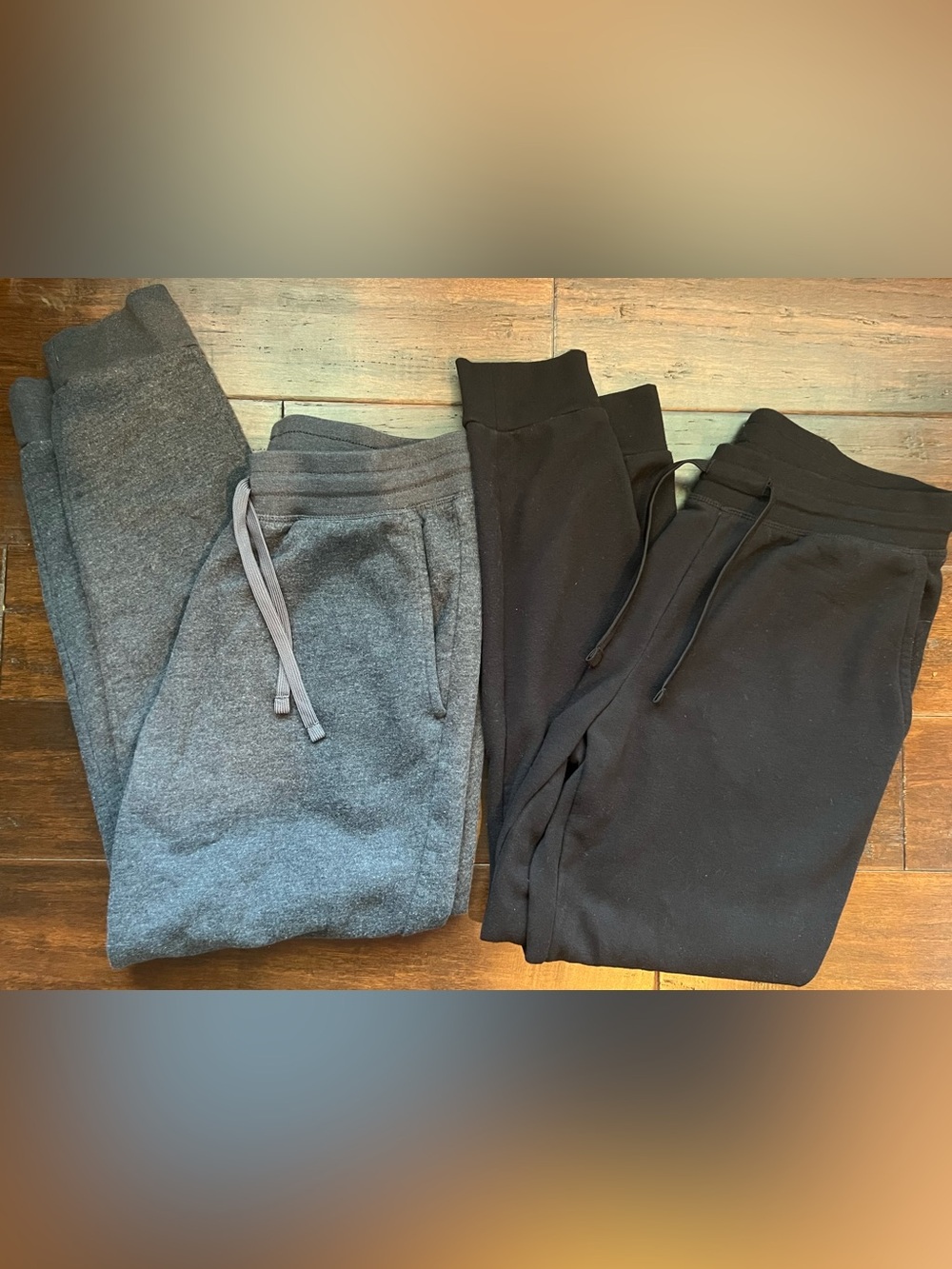 BUNDLE two tek gear Men’s medium Jogger Pants - (Black & Gray)